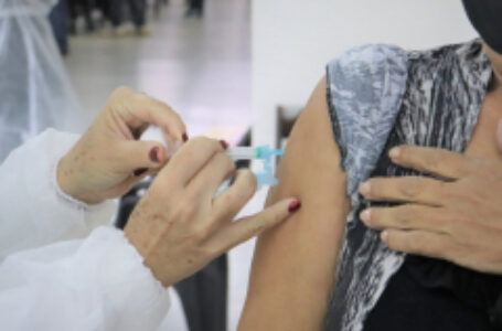 Doses AstraZeneca: Idosos acima dos 61 anos são vacinados a partir desta sexta, 30