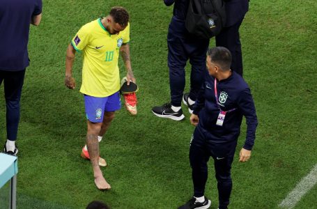 Seleção brasileira tenta manter ânimo elevado mesmo com entorse no tornozelo de Neymar