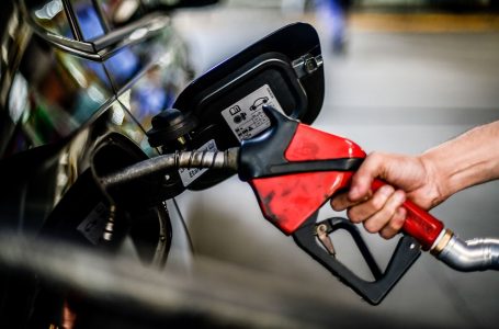 Procon Arapongas notifica postos por repasse antecipado nos preços de combustíveis