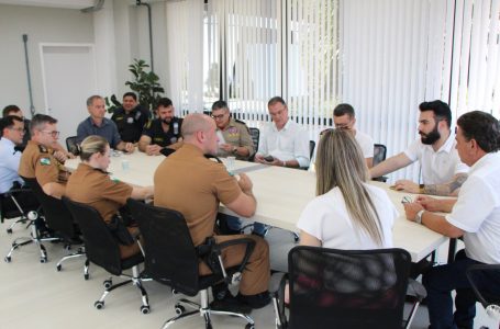 Reunião define estratégia de segurança para festividades do Aniversário de Arapongas