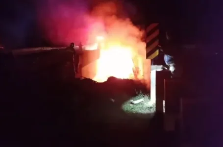 Carreta carregada com 35 mil litros de gasolina pega fogo na BR-369