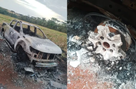 Carro furtado é encontrado totalmente destruído pelo fogo