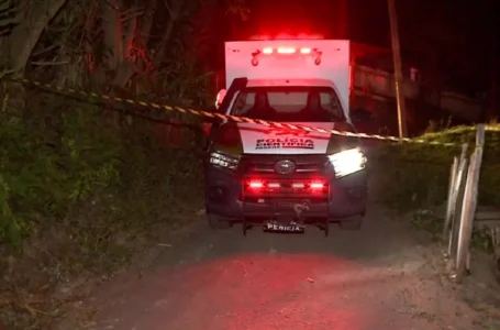 Homens são executados durante ataque a tiros em rua