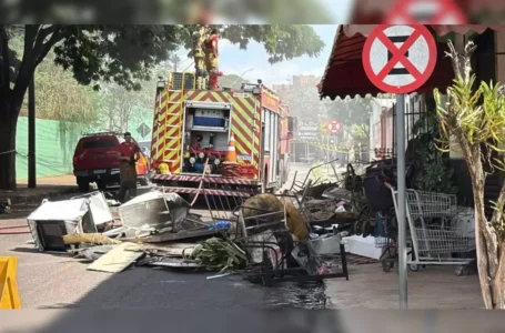 Idosa morre em incêndio em casa com acúmulo de materiais