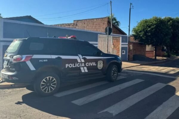 Jovem é suspeita de mandar matar os pais e executar suspeito